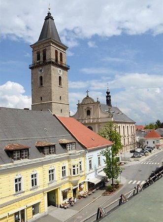Stadthotel Schwerterbraeu Judenburg Dış mekan fotoğraf