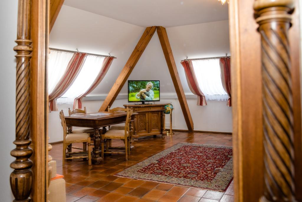 Stadthotel Schwerterbraeu Judenburg Dış mekan fotoğraf