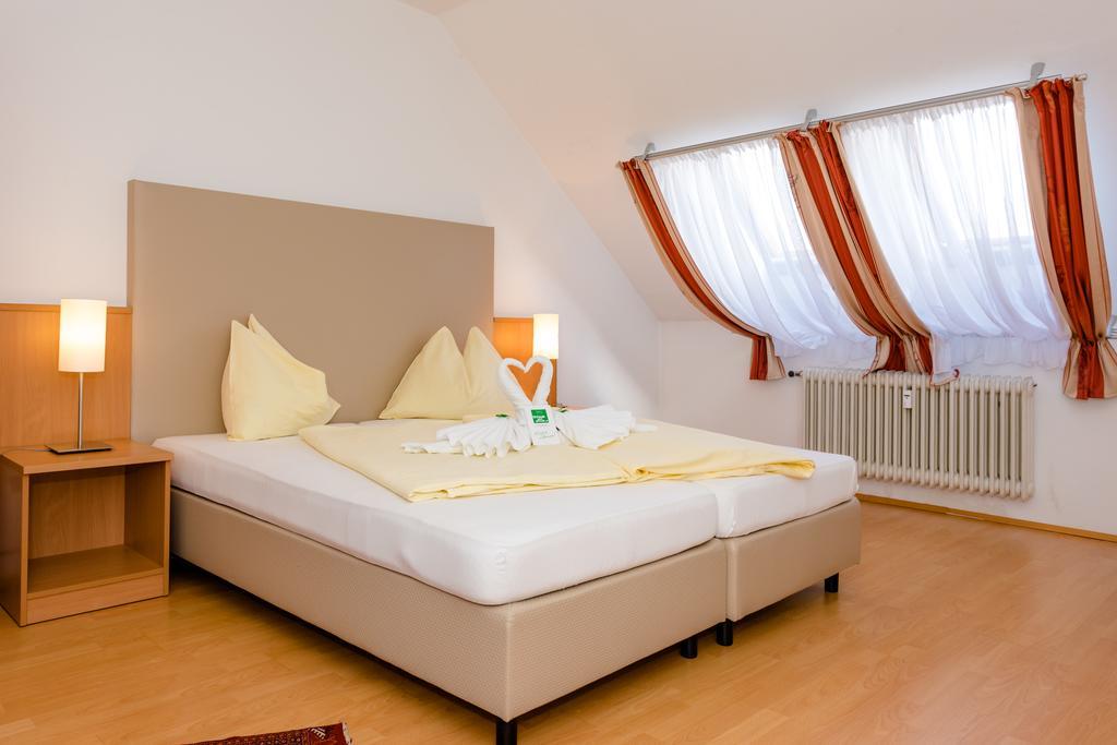 Stadthotel Schwerterbraeu Judenburg Dış mekan fotoğraf