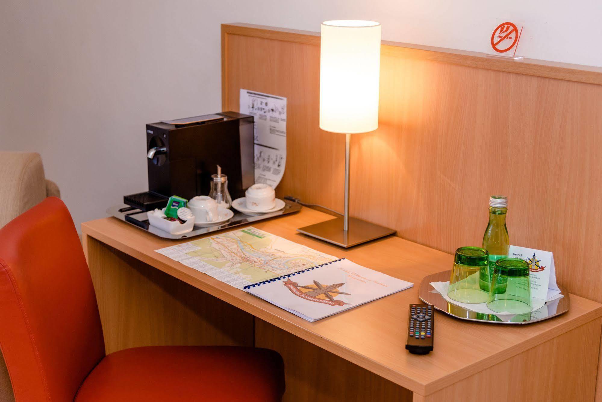 Stadthotel Schwerterbraeu Judenburg Dış mekan fotoğraf