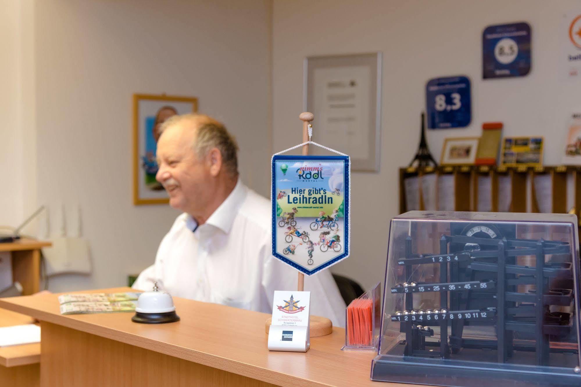 Stadthotel Schwerterbraeu Judenburg Dış mekan fotoğraf