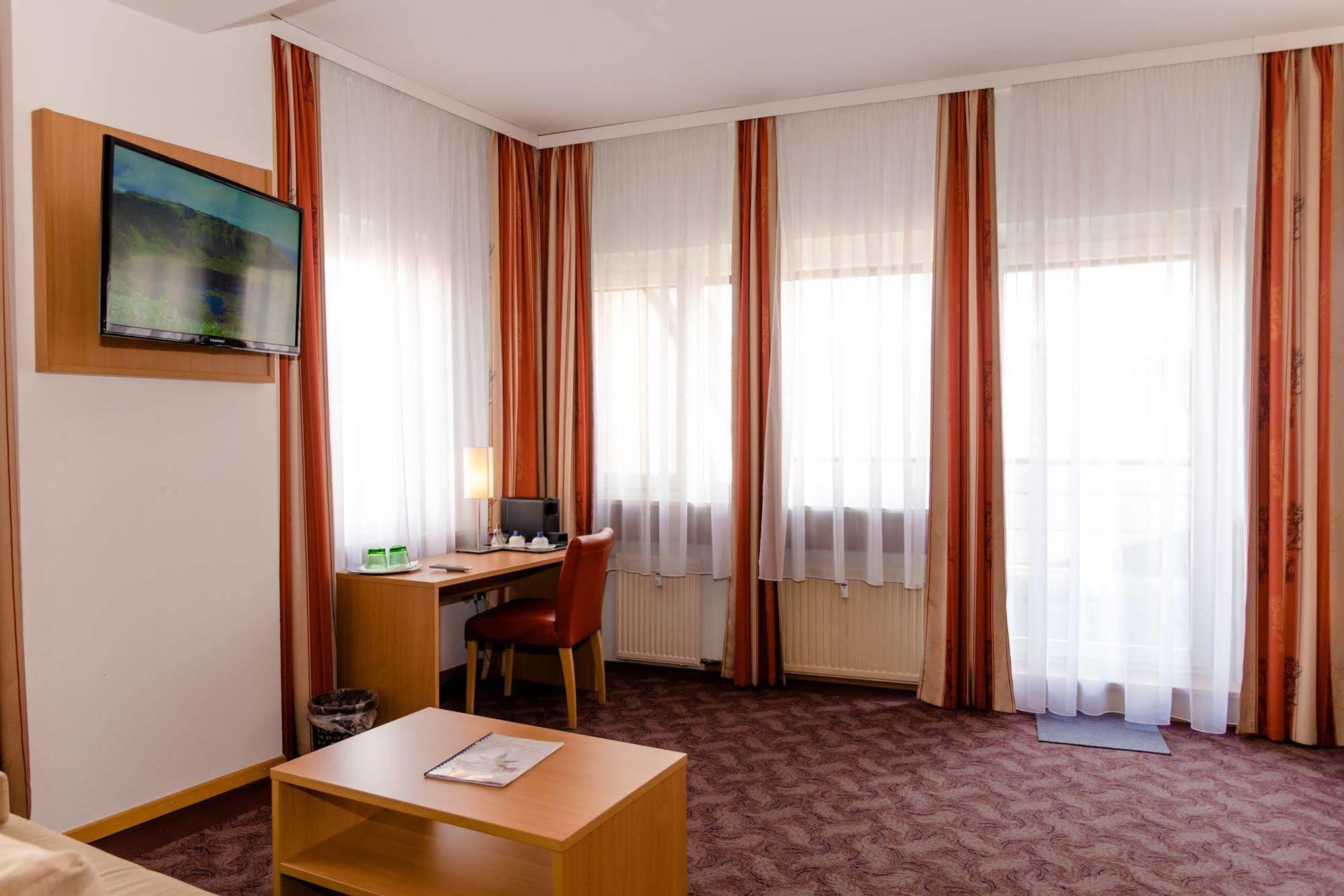 Stadthotel Schwerterbraeu Judenburg Dış mekan fotoğraf